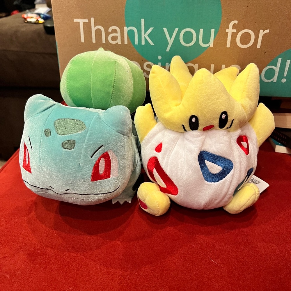 Official Pokémon Bulbasaur & Togepi Plush Set